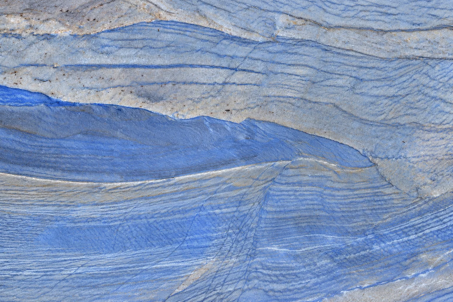 Blue Macaubas — pedra apresentada pela Grannick Pedras