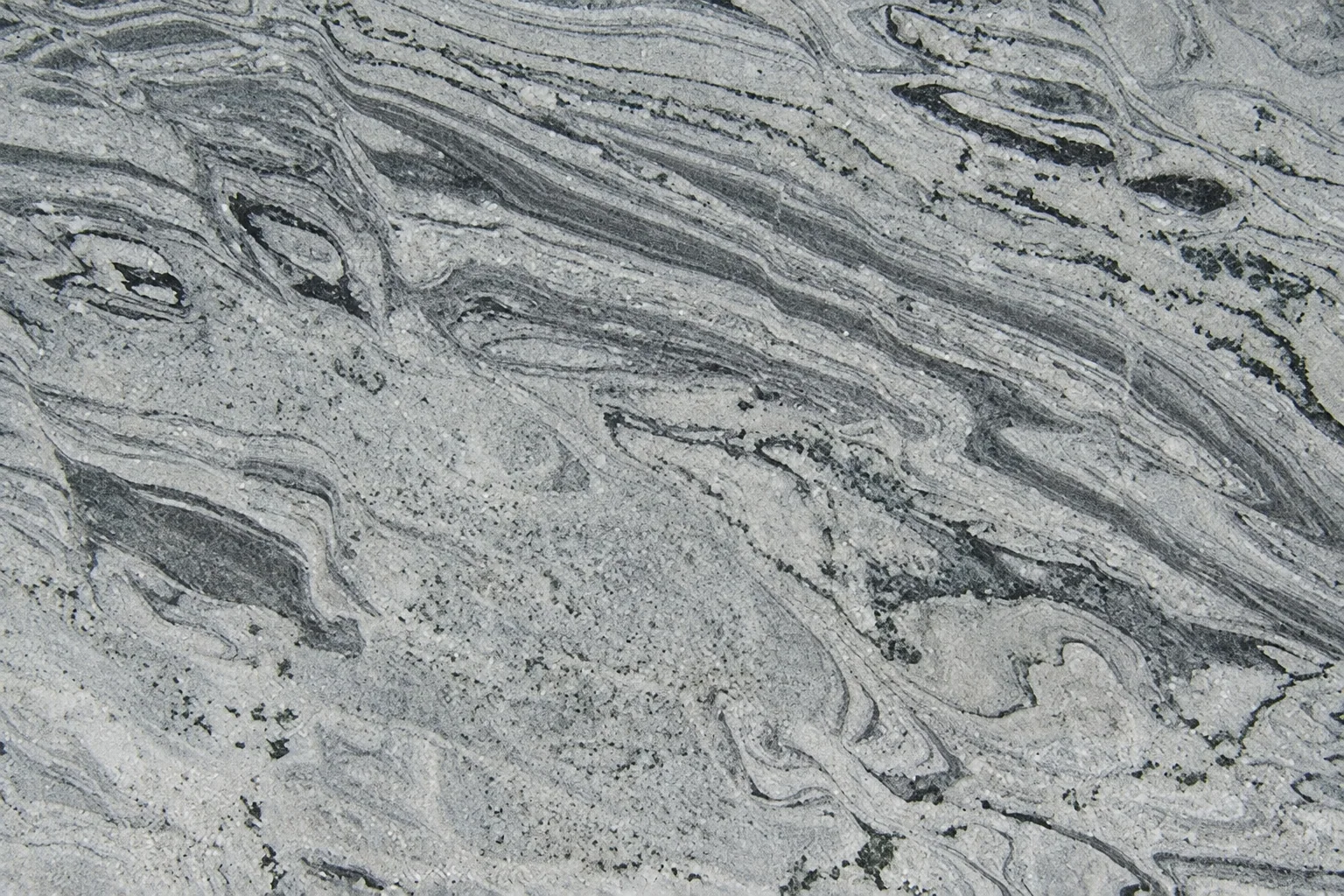 Branco Alaska — pedra apresentada pela Grannick Pedras